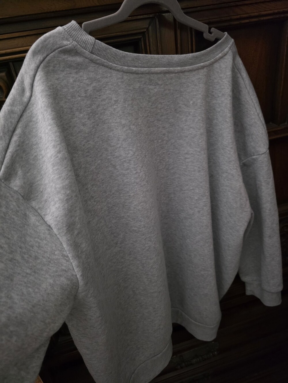 Gray Lightweight Sweatshirt, Measurements Are Provided. - Picture 3 of 9